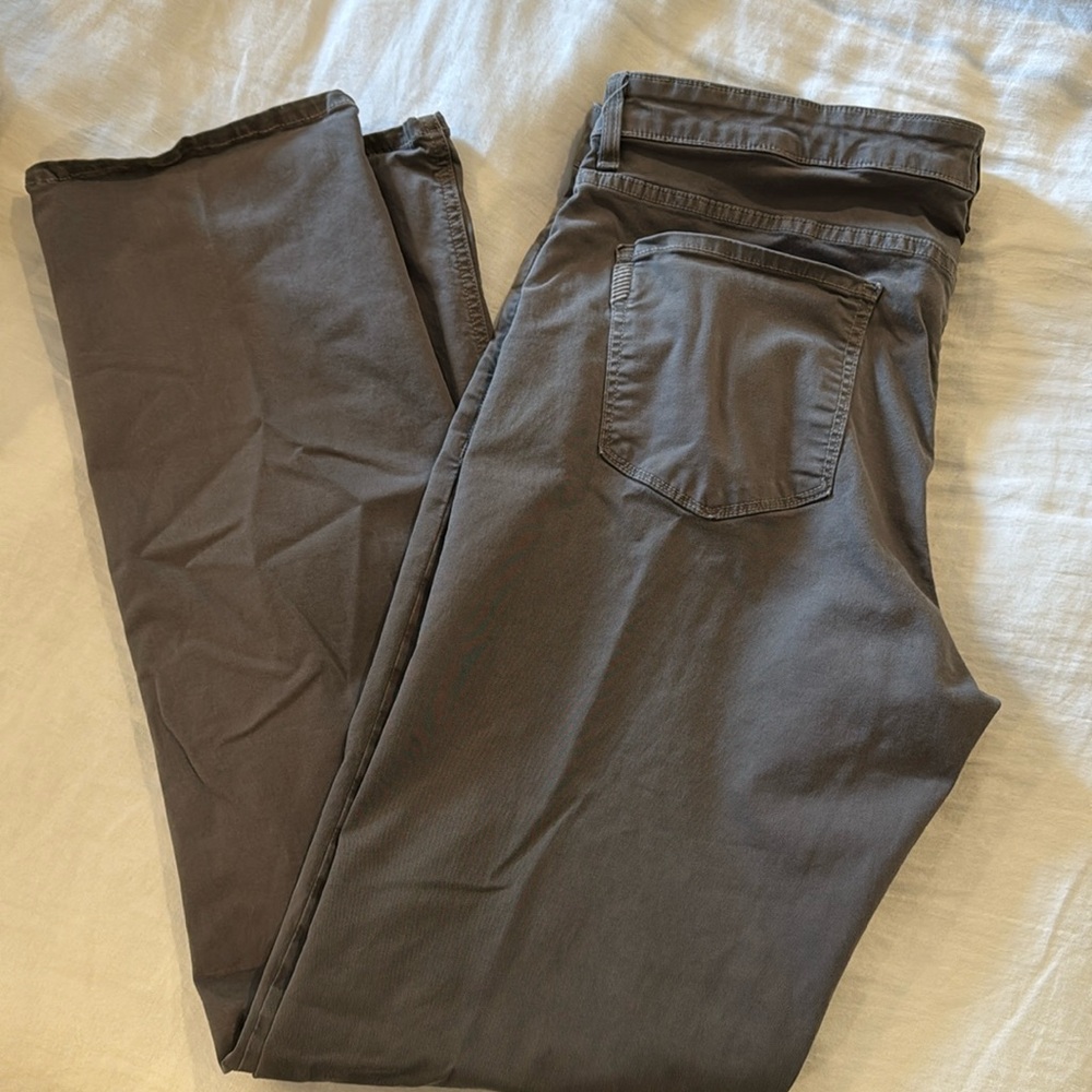 Paige mens, normandie slim straight grey jeans